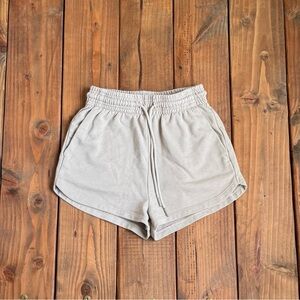 H&M Basics Women's Cream Casual Loungewear Shorts Size XS